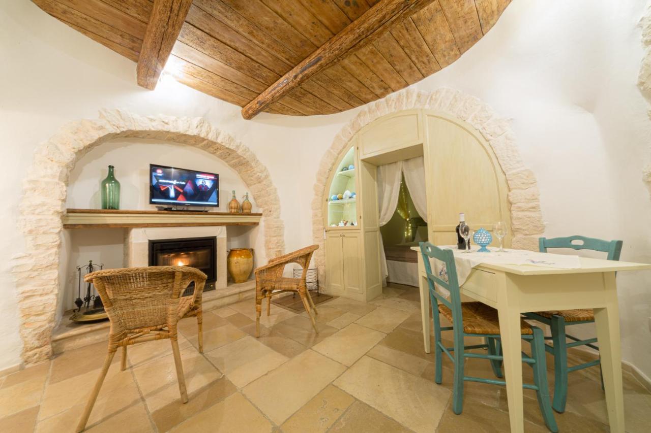 Trullo Love Alberobello Bagian luar foto
